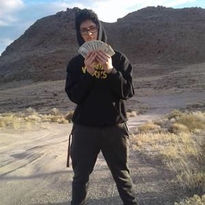 Meet your Posher, Thayne